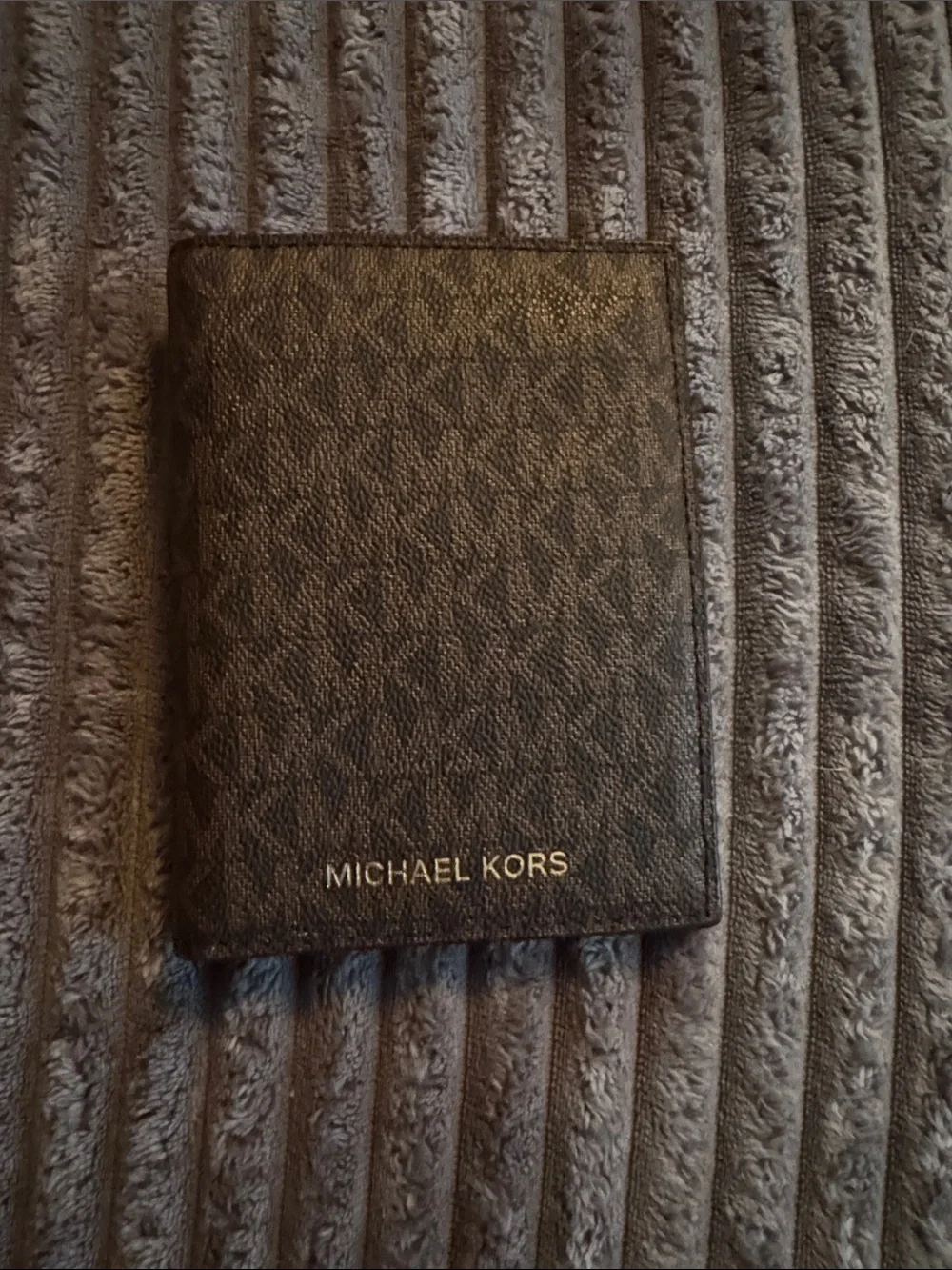 Michael Kors Black and Gold Logo-Print Leather Card Wallet